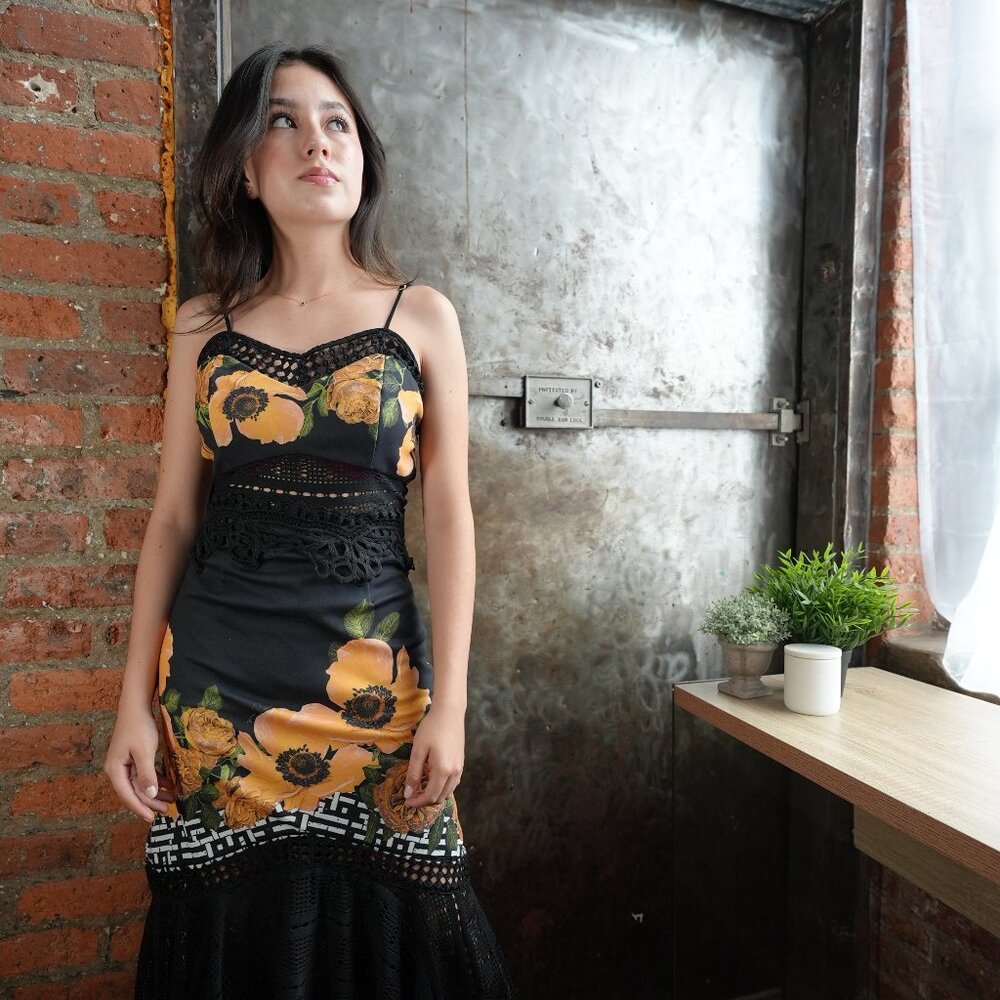 Lança Perfume Collection Black Floral Midi Mermaid Dress – Size Small